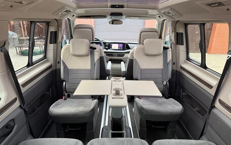 Volkswagen Multivan, 2024 год, 9 800 000 рублей, 28 фотография