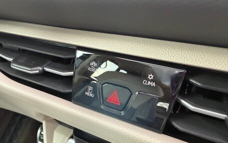 Volkswagen Multivan, 2024 год, 9 800 000 рублей, 34 фотография