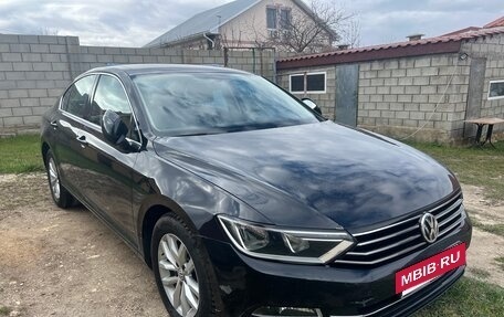 Volkswagen Passat B8 рестайлинг, 2017 год, 1 800 000 рублей, 6 фотография