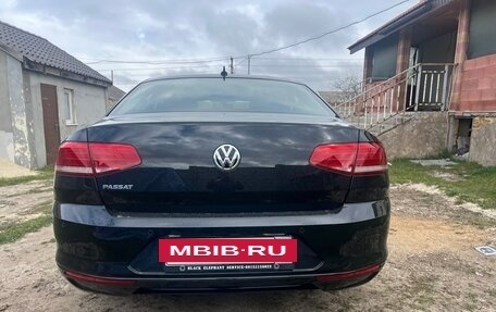 Volkswagen Passat B8 рестайлинг, 2017 год, 1 800 000 рублей, 3 фотография