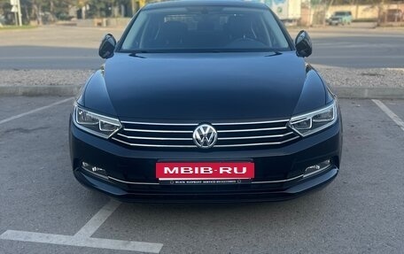 Volkswagen Passat B8 рестайлинг, 2017 год, 1 800 000 рублей, 15 фотография