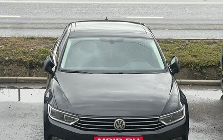 Volkswagen Passat B8 рестайлинг, 2017 год, 1 800 000 рублей, 22 фотография