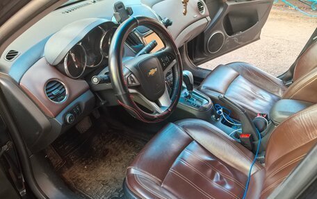 Chevrolet Cruze II, 2014 год, 950 000 рублей, 6 фотография