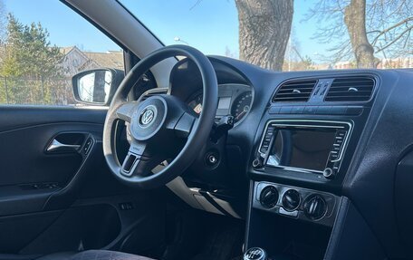 Volkswagen Polo VI (EU Market), 2011 год, 620 000 рублей, 11 фотография