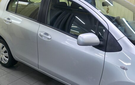 Toyota Yaris III рестайлинг, 2008 год, 720 000 рублей, 4 фотография