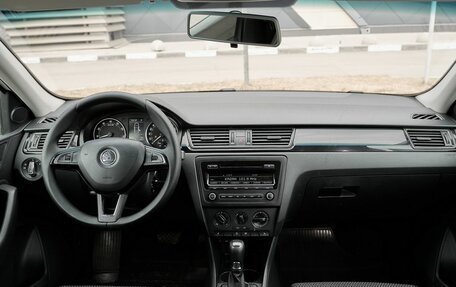 Skoda Rapid I, 2015 год, 875 000 рублей, 7 фотография