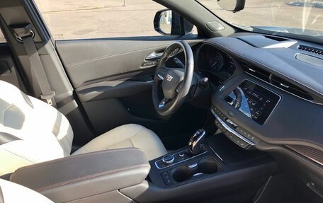 Cadillac XT4 I, 2021 год, 3 870 000 рублей, 2 фотография