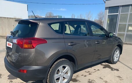 Toyota RAV4, 2013 год, 1 870 000 рублей, 2 фотография