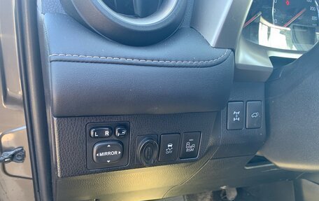 Toyota RAV4, 2013 год, 1 870 000 рублей, 9 фотография