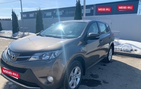 Toyota RAV4, 2013 год, 1 870 000 рублей, 18 фотография