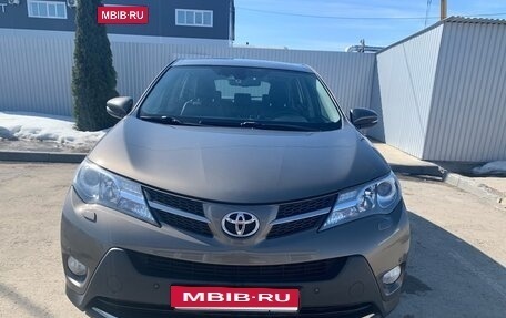 Toyota RAV4, 2013 год, 1 870 000 рублей, 17 фотография
