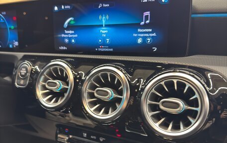 Mercedes-Benz CLA, 2020 год, 3 150 000 рублей, 10 фотография