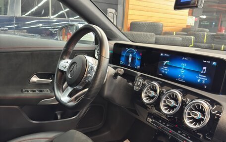 Mercedes-Benz CLA, 2020 год, 3 150 000 рублей, 12 фотография