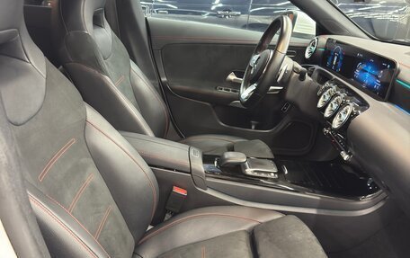 Mercedes-Benz CLA, 2020 год, 3 150 000 рублей, 13 фотография