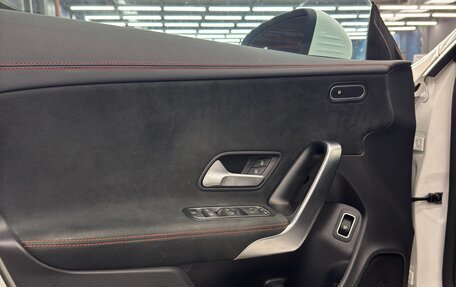 Mercedes-Benz CLA, 2020 год, 3 150 000 рублей, 27 фотография