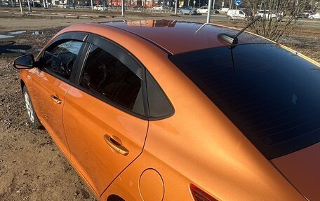 Hyundai Solaris II рестайлинг, 2018 год, 1 049 000 рублей, 8 фотография