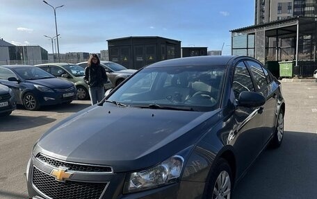 Chevrolet Cruze II, 2012 год, 750 000 рублей, 2 фотография