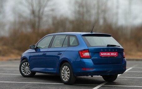 Skoda Fabia III, 2021 год, 1 800 000 рублей, 3 фотография