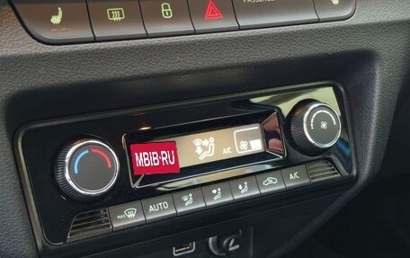 Skoda Fabia III, 2021 год, 1 800 000 рублей, 15 фотография