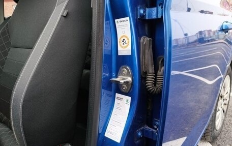 Skoda Fabia III, 2021 год, 1 800 000 рублей, 24 фотография