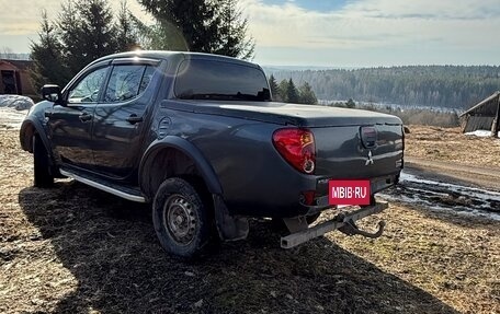 Mitsubishi L200 IV рестайлинг, 2010 год, 950 000 рублей, 7 фотография