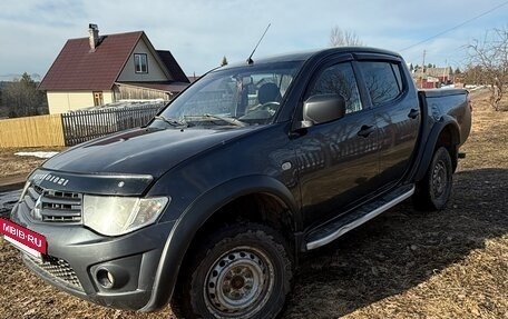 Mitsubishi L200 IV рестайлинг, 2010 год, 950 000 рублей, 4 фотография