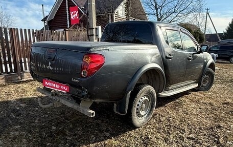 Mitsubishi L200 IV рестайлинг, 2010 год, 950 000 рублей, 10 фотография