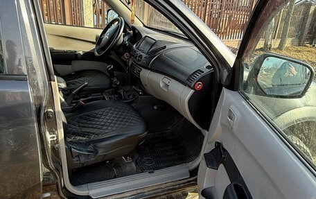 Mitsubishi L200 IV рестайлинг, 2010 год, 950 000 рублей, 13 фотография