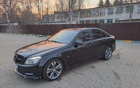 Mercedes-Benz C-Класс, 2010 год, 1 200 000 рублей, 3 фотография
