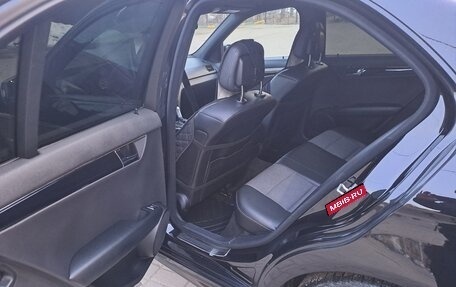 Mercedes-Benz C-Класс, 2010 год, 1 200 000 рублей, 11 фотография