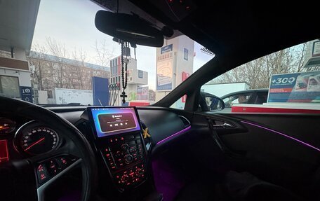 Opel Astra J, 2012 год, 730 000 рублей, 14 фотография