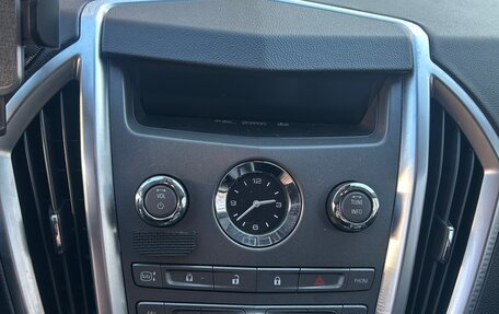 Cadillac SRX II рестайлинг, 2011 год, 1 200 000 рублей, 10 фотография