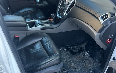 Cadillac SRX II рестайлинг, 2011 год, 1 200 000 рублей, 15 фотография