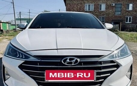 Hyundai Elantra VI рестайлинг, 2019 год, 1 850 000 рублей, 3 фотография