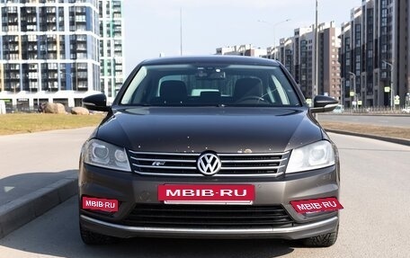 Volkswagen Passat B7, 2014 год, 1 130 000 рублей, 2 фотография