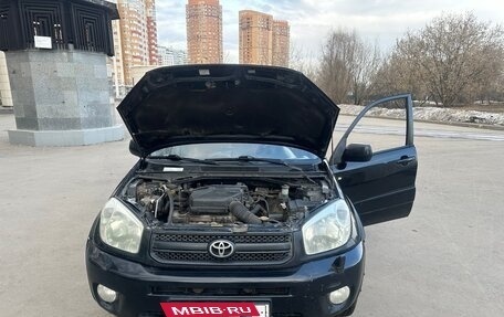 Toyota RAV4, 2003 год, 680 000 рублей, 4 фотография