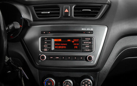 KIA Rio III рестайлинг, 2015 год, 1 249 000 рублей, 17 фотография