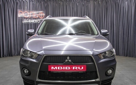 Mitsubishi Outlander III рестайлинг 3, 2010 год, 1 198 000 рублей, 2 фотография