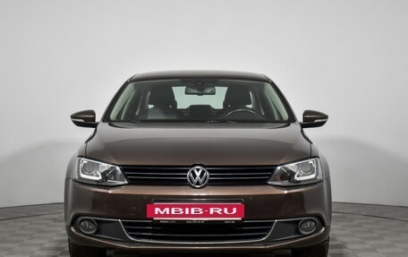 Volkswagen Jetta VI, 2014 год, 1 345 000 рублей, 2 фотография