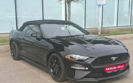 Ford Mustang VI рестайлинг, 2021 год, 3 750 000 рублей, 2 фотография