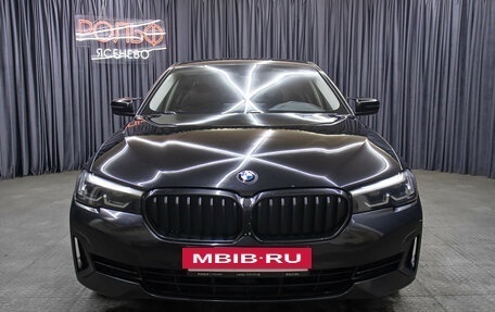 BMW 5 серия, 2021 год, 2 849 000 рублей, 2 фотография