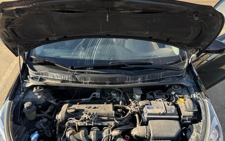 Hyundai Solaris II рестайлинг, 2011 год, 700 000 рублей, 7 фотография