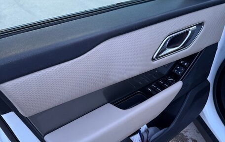 Land Rover Range Rover Velar I, 2017 год, 3 300 000 рублей, 7 фотография