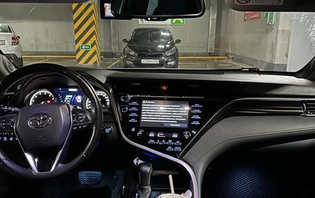 Toyota Camry, 2020 год, 3 077 000 рублей, 12 фотография