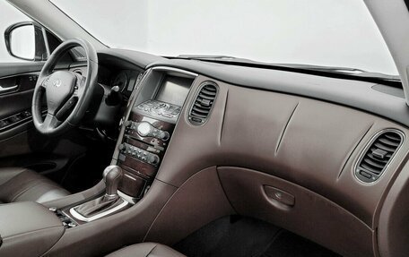 Infiniti QX50 I рестайлинг, 2015 год, 1 920 000 рублей, 12 фотография