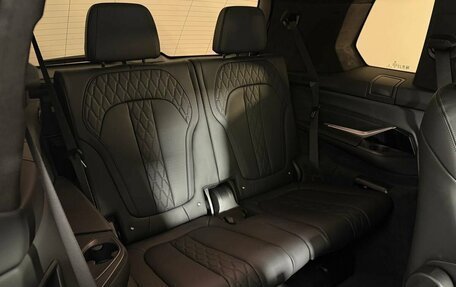 BMW X7, 2025 год, 17 600 000 рублей, 16 фотография