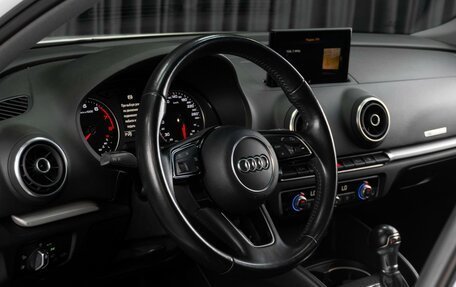Audi A3, 2016 год, 1 599 000 рублей, 18 фотография