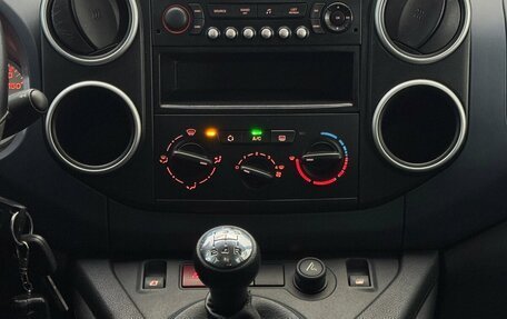 Peugeot Partner II рестайлинг 2, 2010 год, 815 000 рублей, 7 фотография