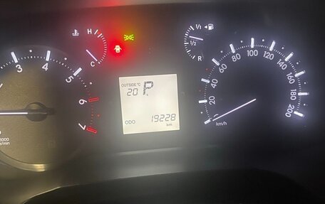 Toyota Land Cruiser Prado 150 рестайлинг 2, 2021 год, 6 500 000 рублей, 5 фотография