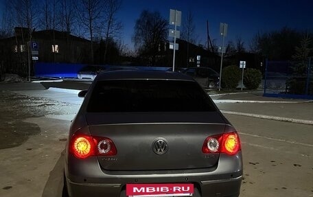 Volkswagen Passat B6, 2007 год, 620 000 рублей, 2 фотография